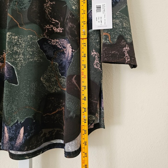 NWT SYMPLI Go to Classic T-Shirt Relax 3/4 Sleeve Abstract Floral Sz 10 - Picture 16 of 16